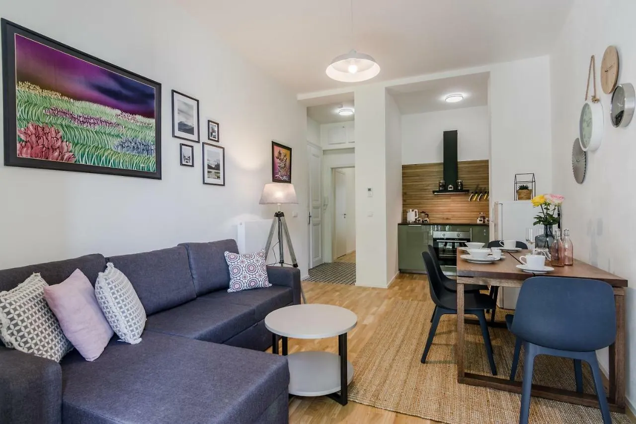 Apartment Zizkov APT Prague PARKING by Michal&Friends